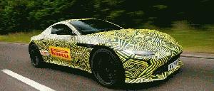 Aston Martin mostra novo Vantage camuflado