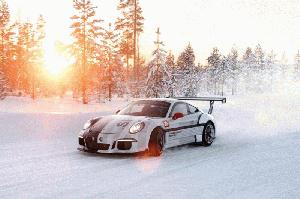 Porsche Driving Experience de Inverno faz sonhar