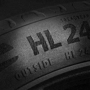 Continental fertigt erste Reifen mit neuer Tragfähigkeitskennung „HL“